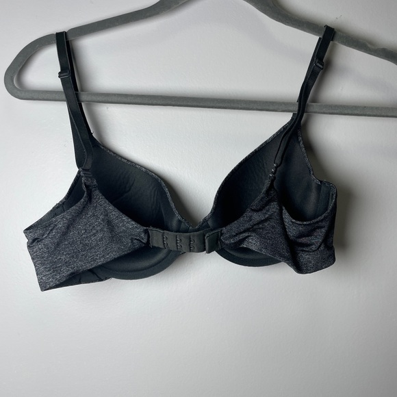 Lot of 3 Victoria’s Secret bras 34B - Picture 3 of 10